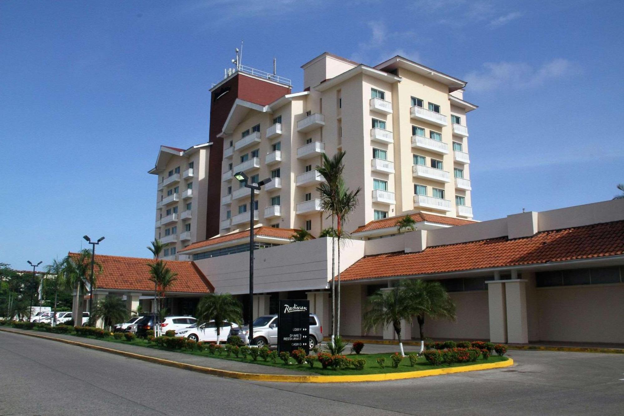 Radisson Colon 2,000 Hotel & Casino Exterior foto
